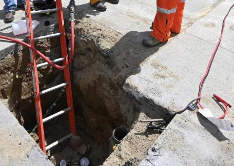 hole to access gas pipe